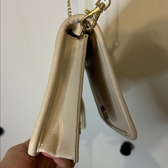 Quilted Shoulder Bag with detachable strap - Picture 4 of 15